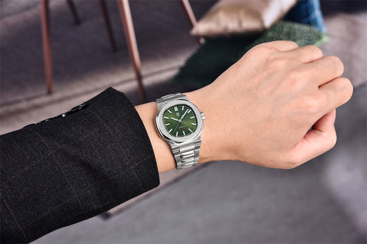 Reloj Automático de Acero Inoxidable Resistente al Agua - Diseño Barril - Image 13