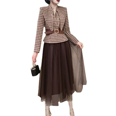 Conjunto Elegante Chaqueta Cuadros y Falda Malla - Estilo Ejecutivo - Image 3