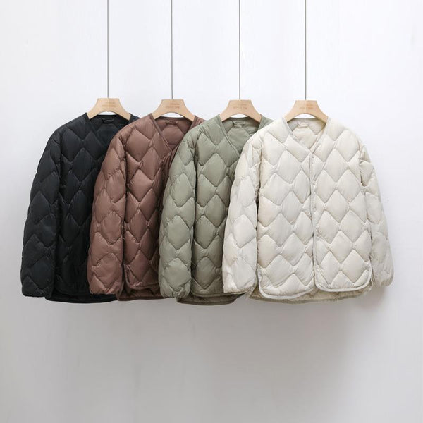 Abrigo de Plumas de Pato Blanco Talla Grande con Cuello en V y Diseño Acolchado
