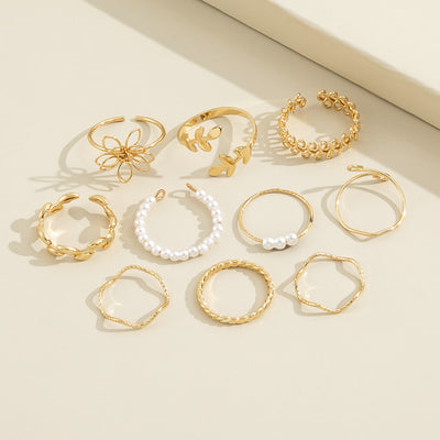 Anillo de Flores Caladas Diseño Simple y Brillante - Image 6