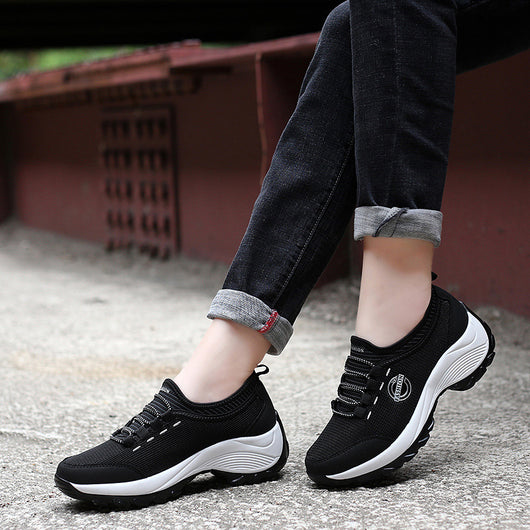 Tenis Deportivos Ligeros Talla Grande con Suela Gruesa y Diseño Antideslizante Reductores - Image 7