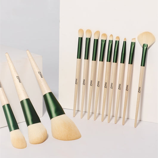 Set de 12 Brochas de Maquillaje Profesional - Kit Completo para Principiantes - Image 5