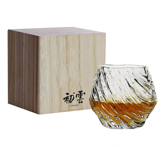 Copa de Vino Elegante en Vidrio Transparente - Image 2