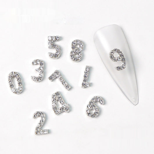 Decoraciones de Uñas de Diamante Brillante en Aleación Plateada - Image 13