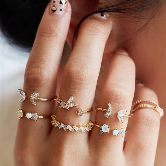 Juego de 7 Anillos de Cristal Vintage con Diamantes, Mariposas y Flores - Image 9