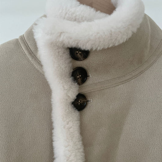 Abrigo de Cordero Integrado - Colección Invierno - Image 6