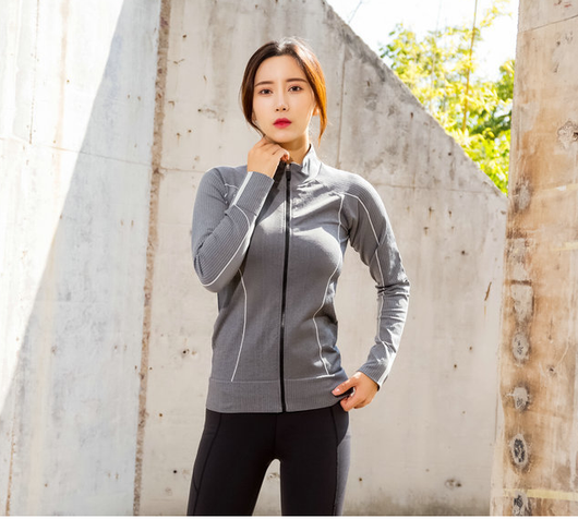 Ropa Deportiva Slim Fit - Image 14