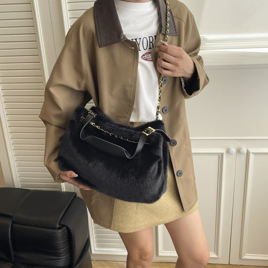 Bolsa de Hombro Grande con Pelaje para Mujer - Bolso Mensajero de Capacidad Amplia - Image 2
