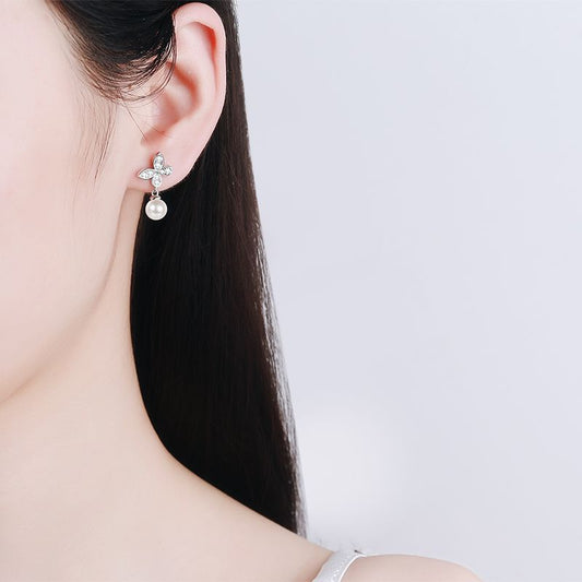 Aretes de Perla de Agua Dulce con Moissanita - Diseño Elegante y Brillante