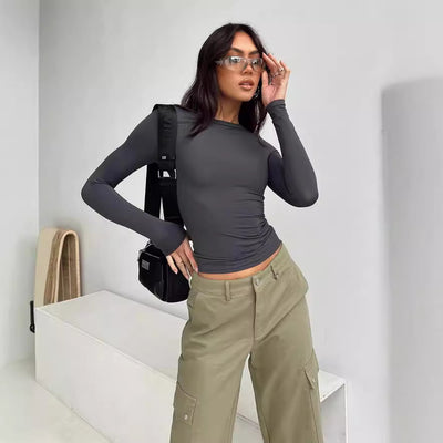 Blusa Ajustada de Manga Larga con Corte Irregular - Image 3