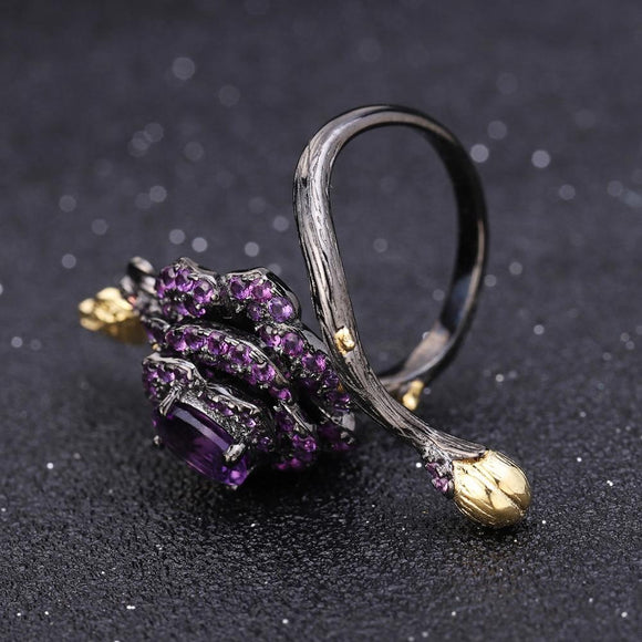 Anillo Ajustable de Plata con Amatista y Guirnalda de Rosas