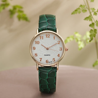 Reloj de Cuarzo Resistente al Agua para Mujer - Diseño Simple y Elegante