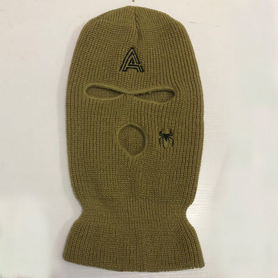 Gorro Tejido Cálido con Bordado de Araña y Tres Agujeros - Image 9