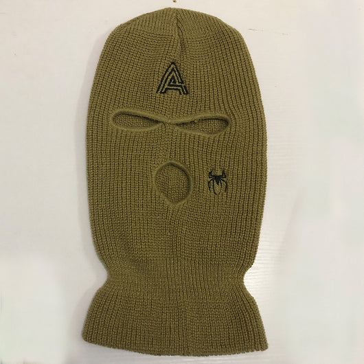 Gorro Tejido Cálido con Bordado de Araña y Tres Agujeros - Image 9