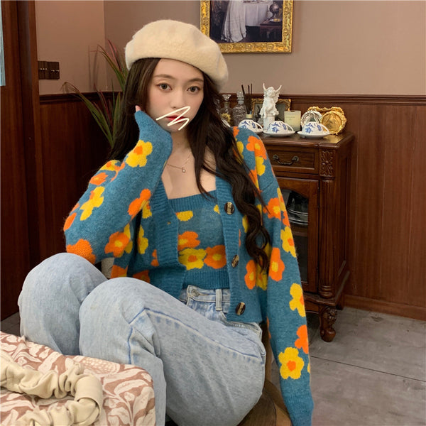 Conjunto Dos Piezas Mujer: Cardigan Floral Retro Corto + Camiseta Tejida - Image 4