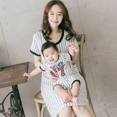 Vestidos de Maternidad y Coordinados Mamá-Bebé para Verano - Image 6