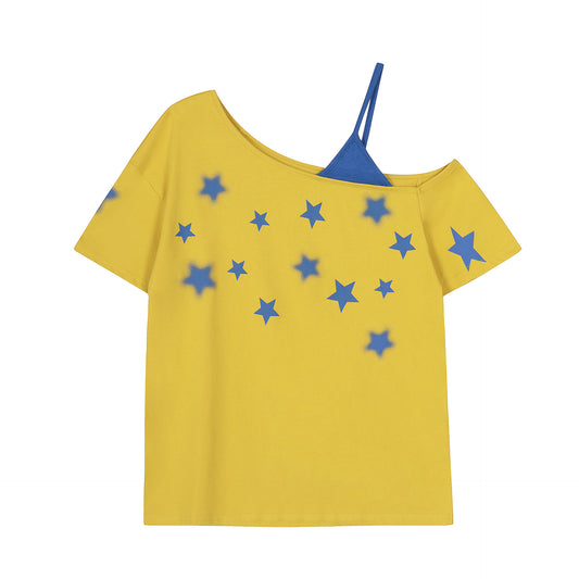 Playera Estrellas con Hombro Descubierto para Mujer