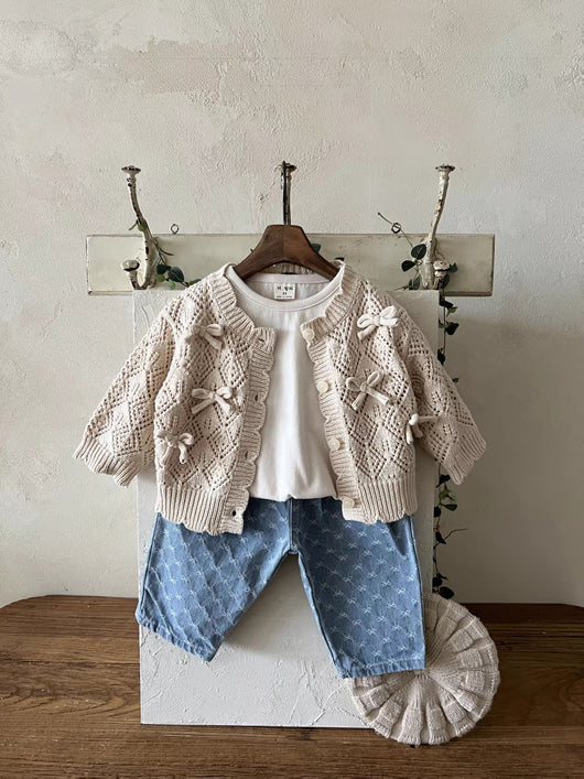 Abrigo Niña Encaje Calado con Manga Tres Cuartos - Image 10
