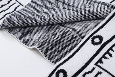 Cardigan Tejido Estilo Cómics Graffiti Blanco y Negro - Image 11