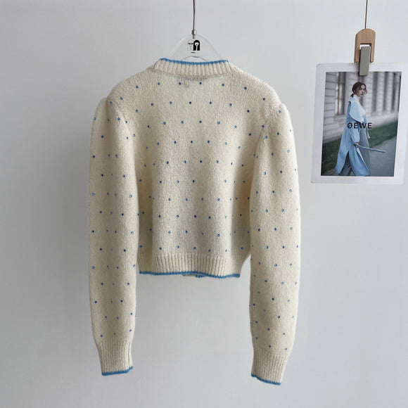Cardigan Corto de Lana con Botones Diamante y Cuello en V