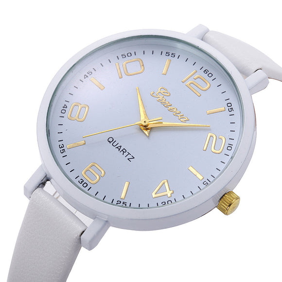 Reloj Digital Multifunción para Mujer con Correa de Cuero Clásico