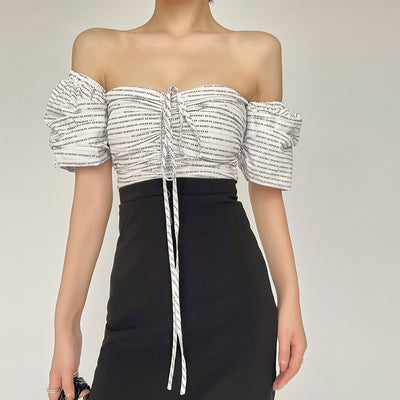Vestido Largo de Verano con Abertura Lateral y Hombro Descubierto en Encaje - Image 4