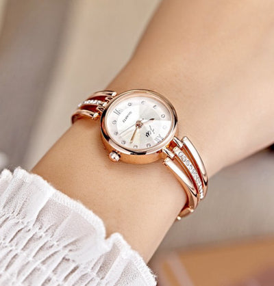 Reloj de Mujer con Esfera Redonda y Banda de Acero Brillante - Image 10