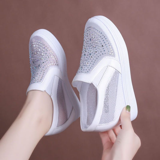 Tenis Blancos para Mujer con Malla Transpirable y Tacón Oculto