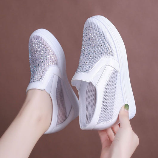 Tenis Blancos para Mujer con Malla Transpirable y Tacón Oculto