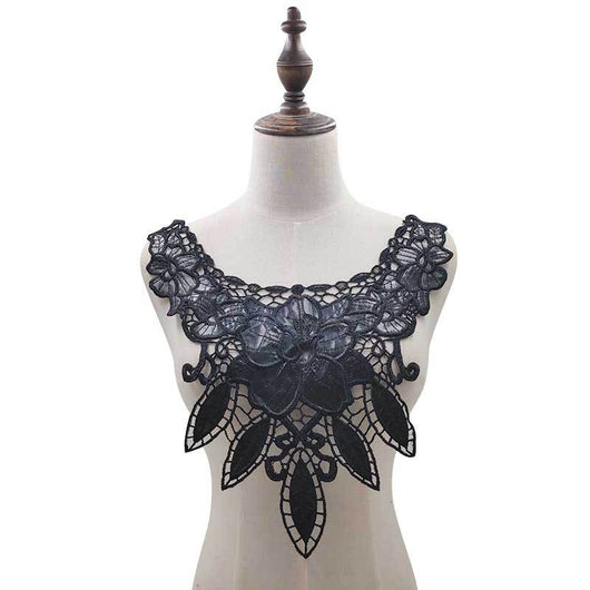Cuello Bordado Venecia con Lentejuelas y Encaje Floral Aplicado - Image 16