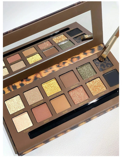 Paleta de Sombras Doce Colores Ojos de Animales - Image 24