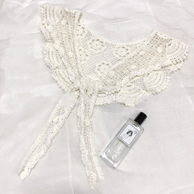 Capa Floral Desmontable con Cuello Protección Solar Ligera