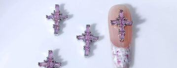 Accesorios de Nail Art en Circonita - Diseños Arco, Corazón, Luna e Irregular - Image 19
