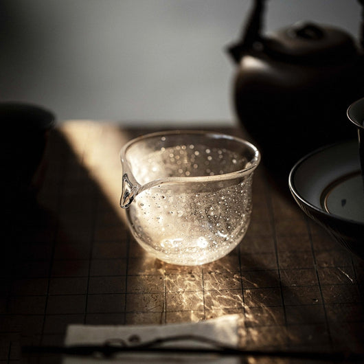 Juego de Té Artesanal en Vidrio Soplado a Mano con Diseño de Burbujas - Image 5