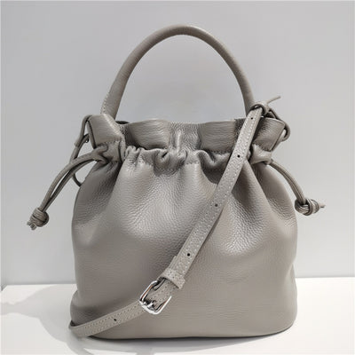 Bolso Bucket de Cuero para Mujer - Elegancia y Versatilidad - Image 5