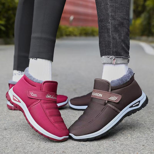 Botas Térmicas Impermeables para Adultos Mayores - Diseño Unisex - Image 3