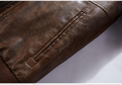 Chaqueta de Cuero PU con Capucha para Hombre - Image 24