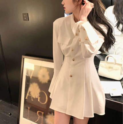 Vestido Camisero con Pliegues Invertidos en la Cintura