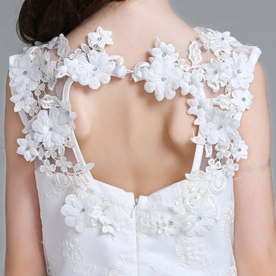 Vestido de Novia Infantil con Espalda Abierta y Pétalos Largos - Image 9