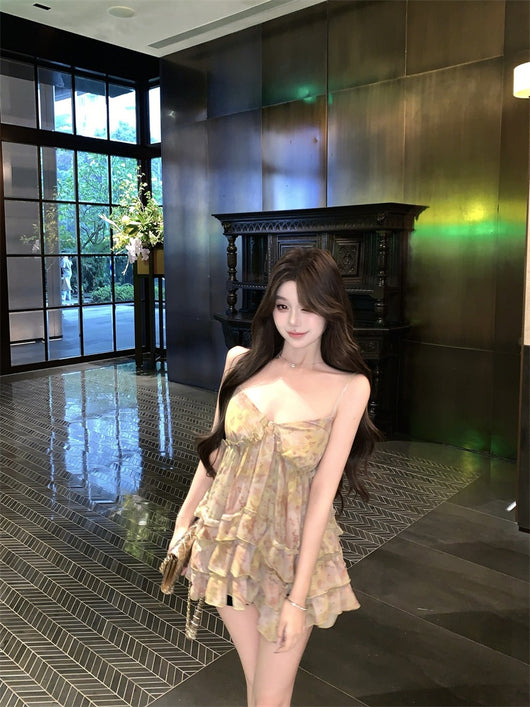 Camiseta Floral con Volantes Elegante y Sensual - Image 24