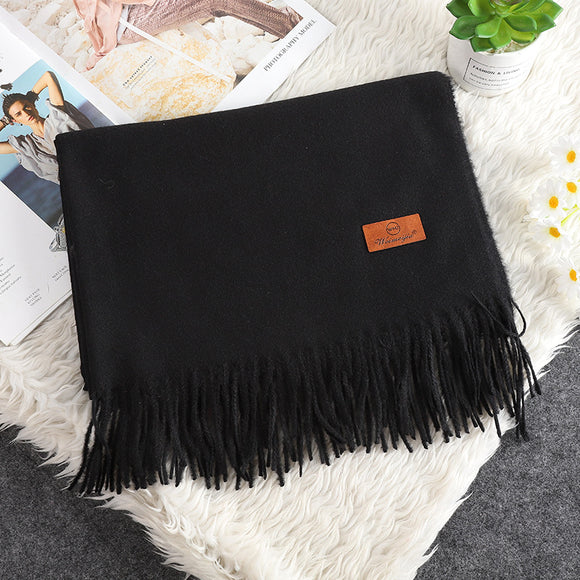 Bufanda Suave de Cachemira con Borlas - Accesorio Cálido Ideal para Regalar