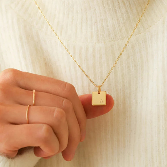 Collar Acero Inoxidable Chapado en Oro con Inicial Personalizada