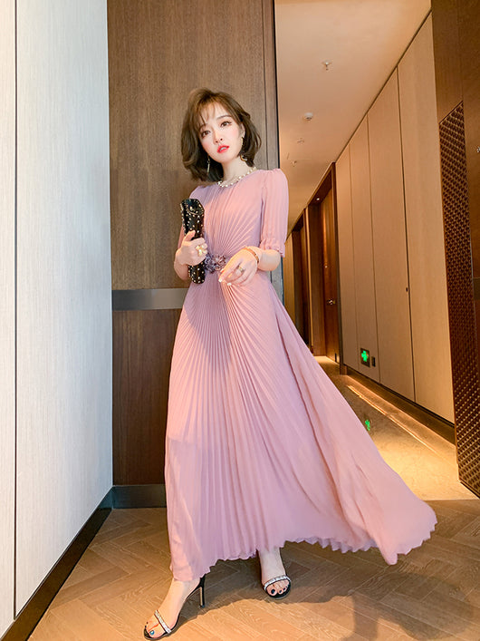 Vestido Elegante con Pliegues y Detalle Floral en la Cintura - Image 20