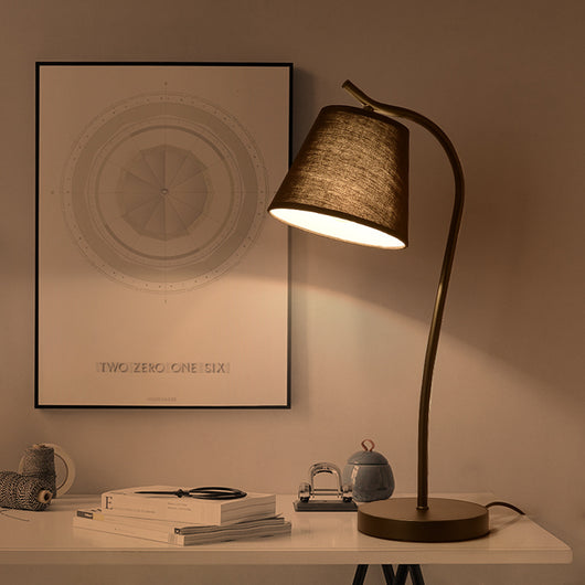 Lámpara de Escritorio LED Protección Visual Diseño Nórdico Moderno - Image 2