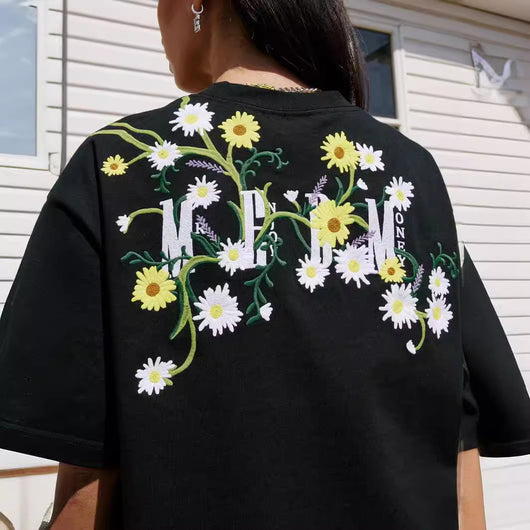 Playera Estival para Hombre con Bordado de Flores - Image 4
