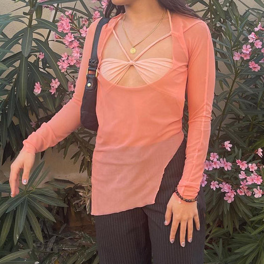 Blusa Larga de Manga Larga con Cuello Halter y Detalles Transparentes - Image 10