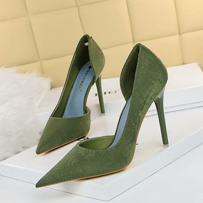Zapatos Stiletto Elegantes con Punta Fina y Abertura Lateral - Image 10