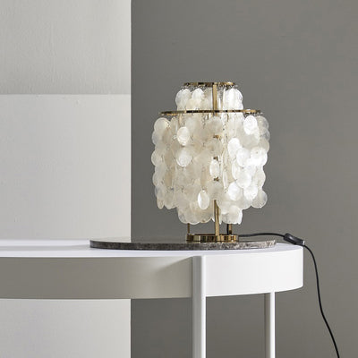 Lámpara de Mesita Decorativa con Diseño de Concha - Image 3