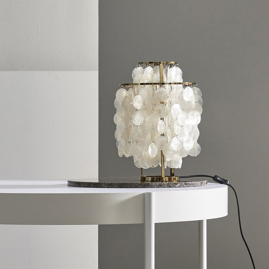 Lámpara de Mesita Decorativa con Diseño de Concha - Image 3