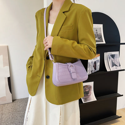 Bolso Bandolera de Textura Premium con Diseño Versátil - Image 12